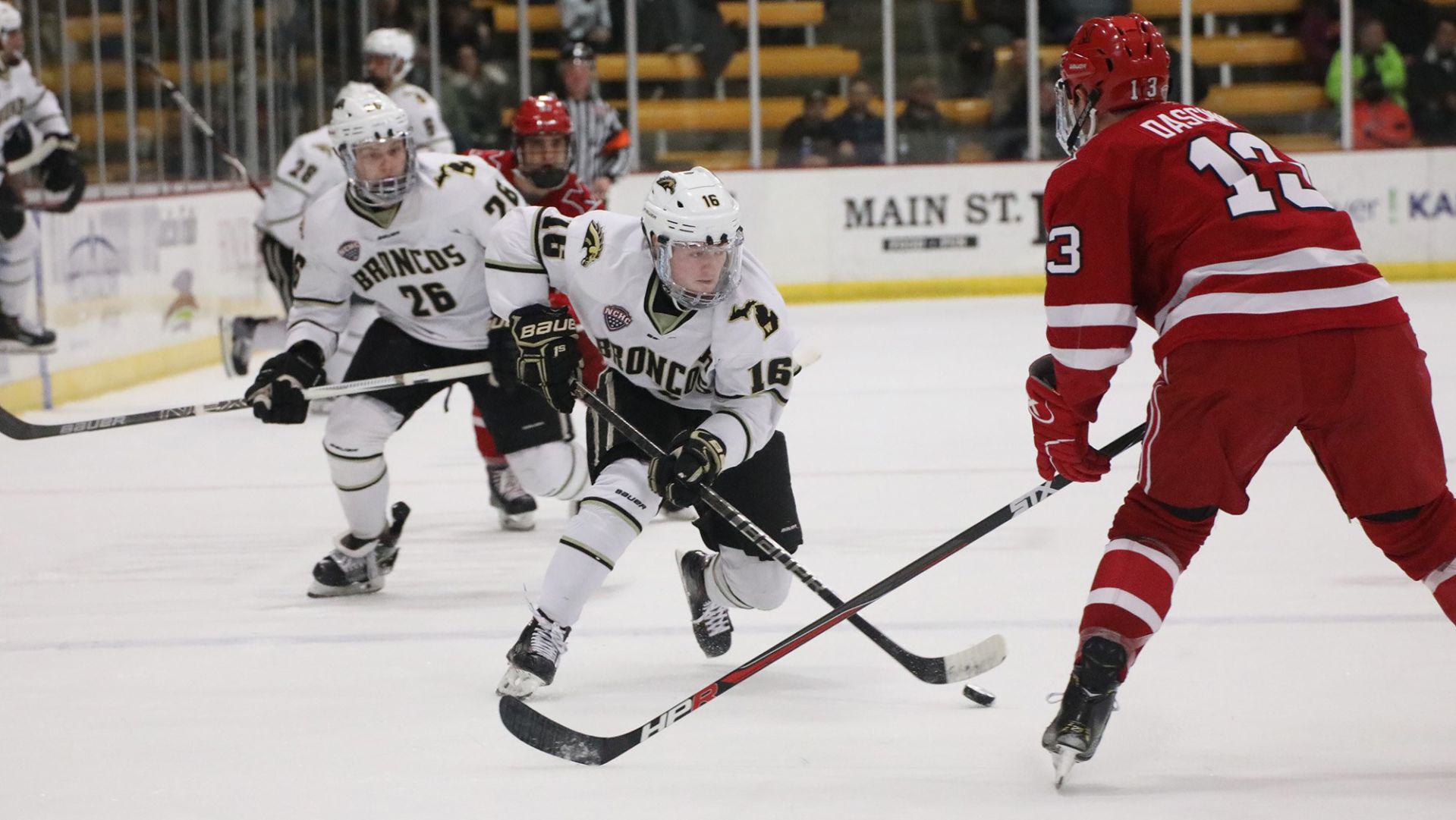 Hockey Preview: Western Michigan enters 2019-20 season with unfinished business